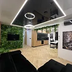Vip Gold Warszawa Parking Free *