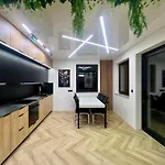Apartament Vip Gold Warszawa Parking Free Stefanowo