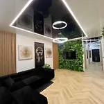 Vip Gold Warszawa Parking Free Apartament *