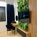 Vip Gold Warszawa Parking Free Apartament Stefanowo