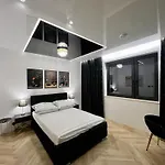 Vip Gold Warszawa Parking Free *