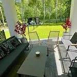 Vip Gold Warszawa Parking Free Apartament Stefanowo
