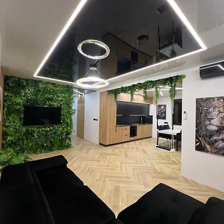 Vip Gold Warszawa Parking Free *