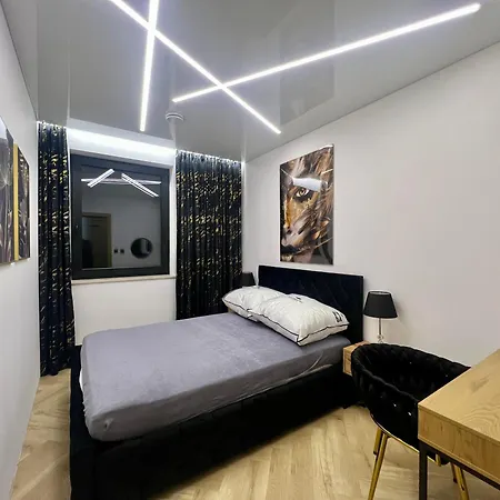 Vip Gold Warszawa Parking Free * Stefanowo