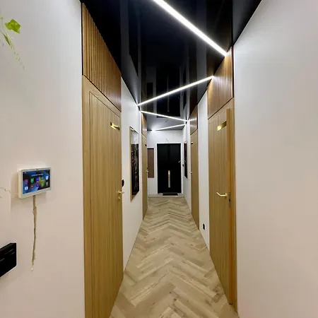 Vip Gold Warszawa Parking Free