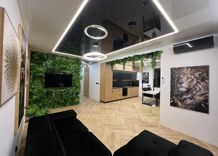 Vip Gold Warszawa Parking Free *